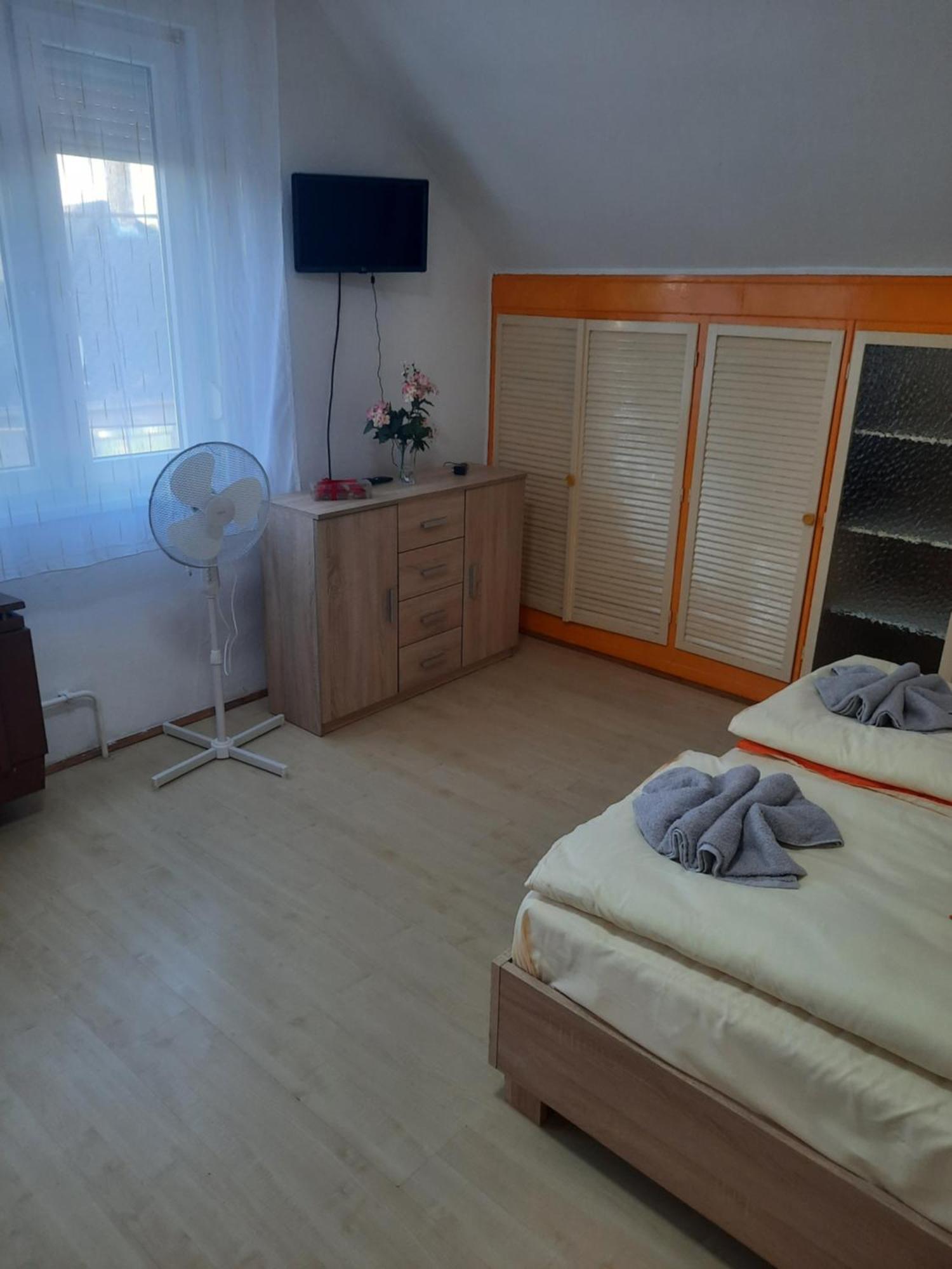 Appartamento Galeria Vendeghaz Hajdúszoboszló Esterno foto