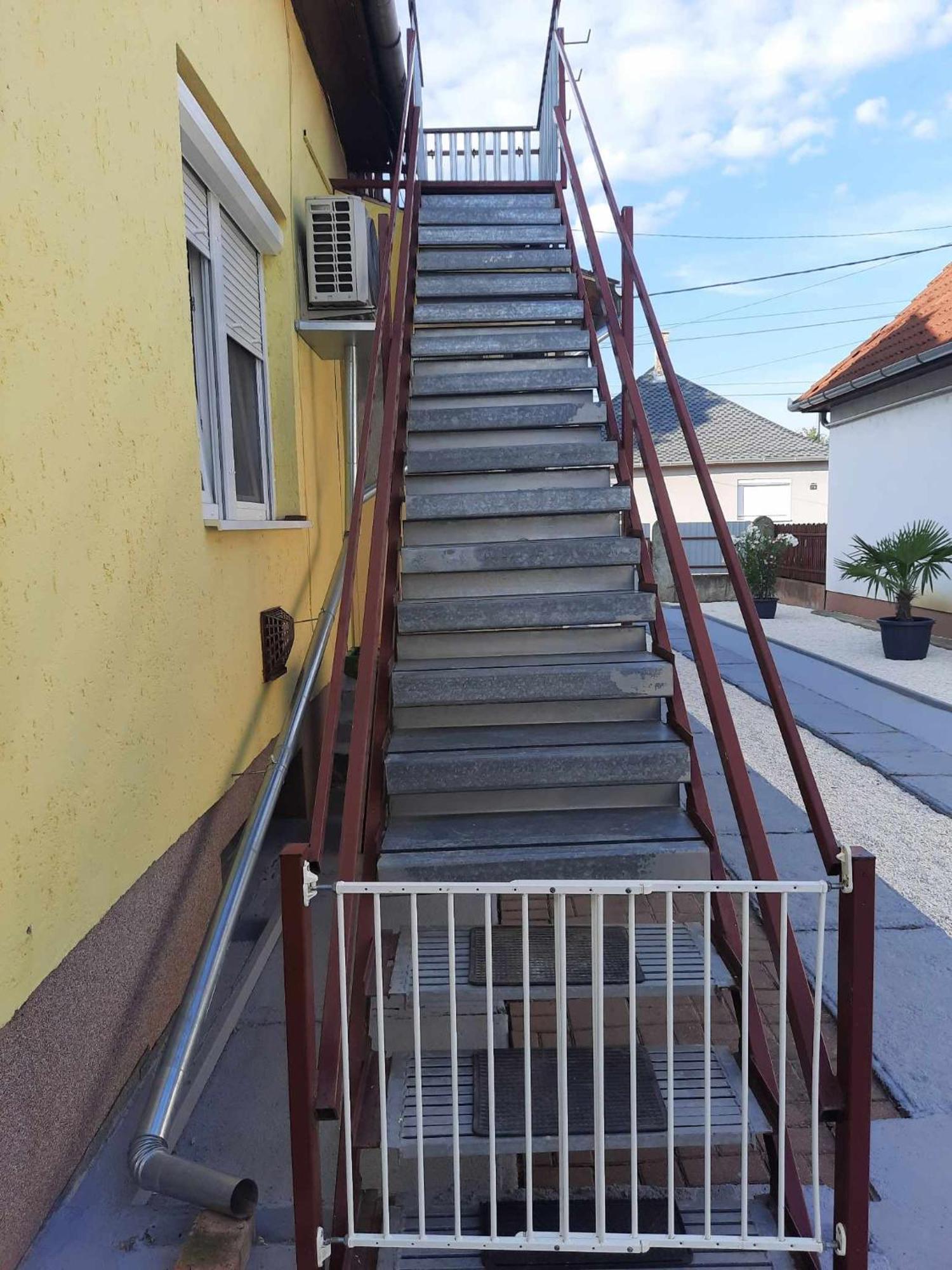 Appartamento Galeria Vendeghaz Hajdúszoboszló Esterno foto